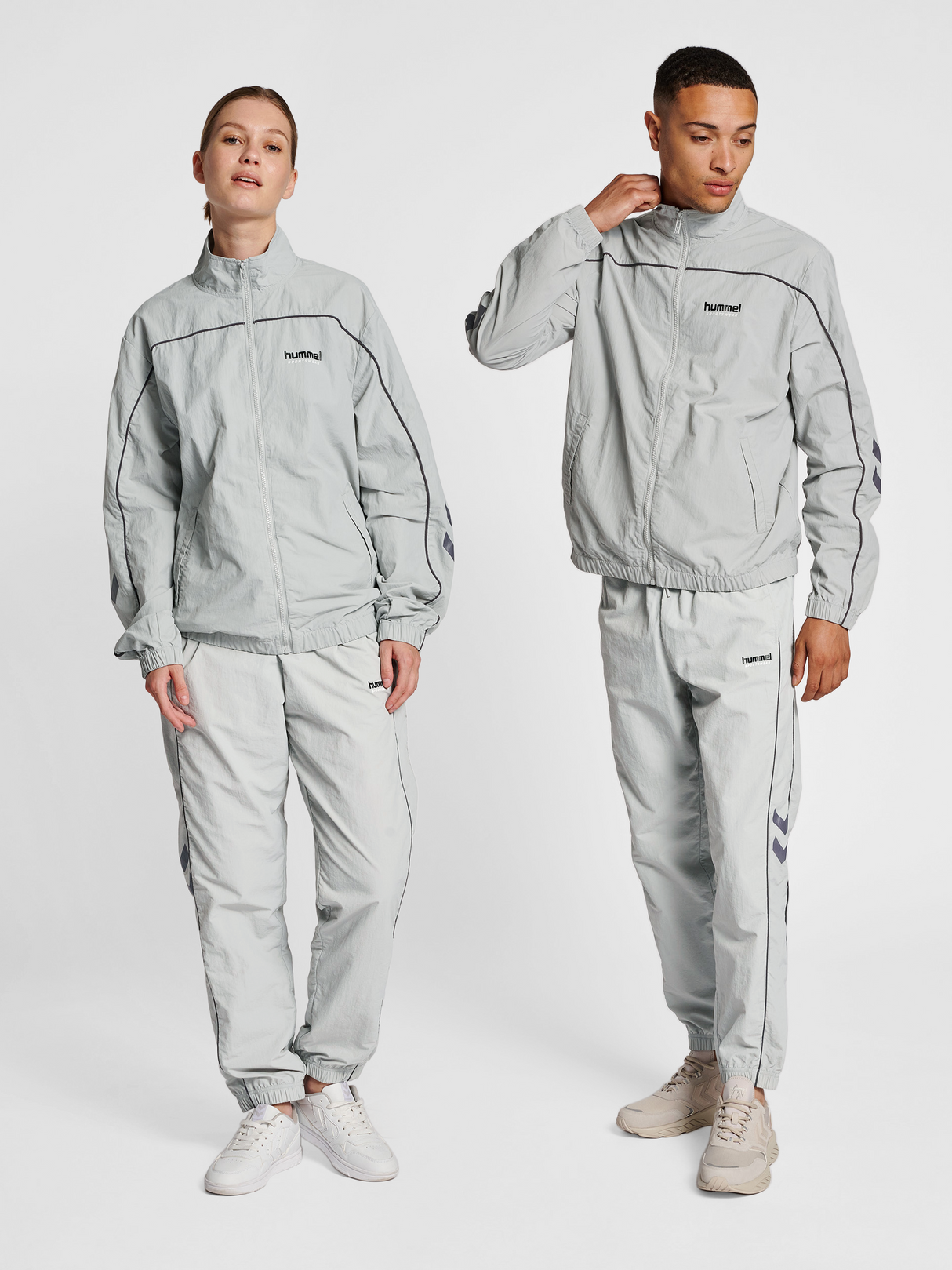 hummel Unisex Legacy Celab Woven Zip Jacket-5