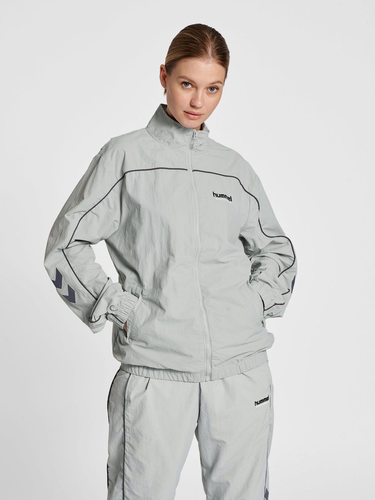 hummel Unisex Legacy Celab Woven Zip Jacket-6