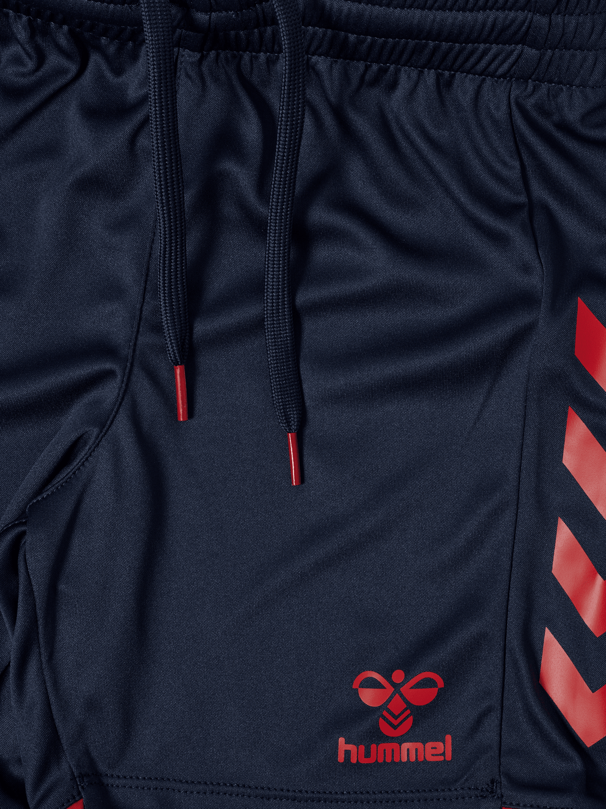 hummel Youth Core 2.0 Shorts-3