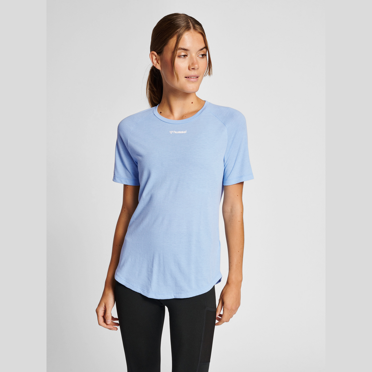 hummel Women's Mindful Training Vanja T-Shirt-4