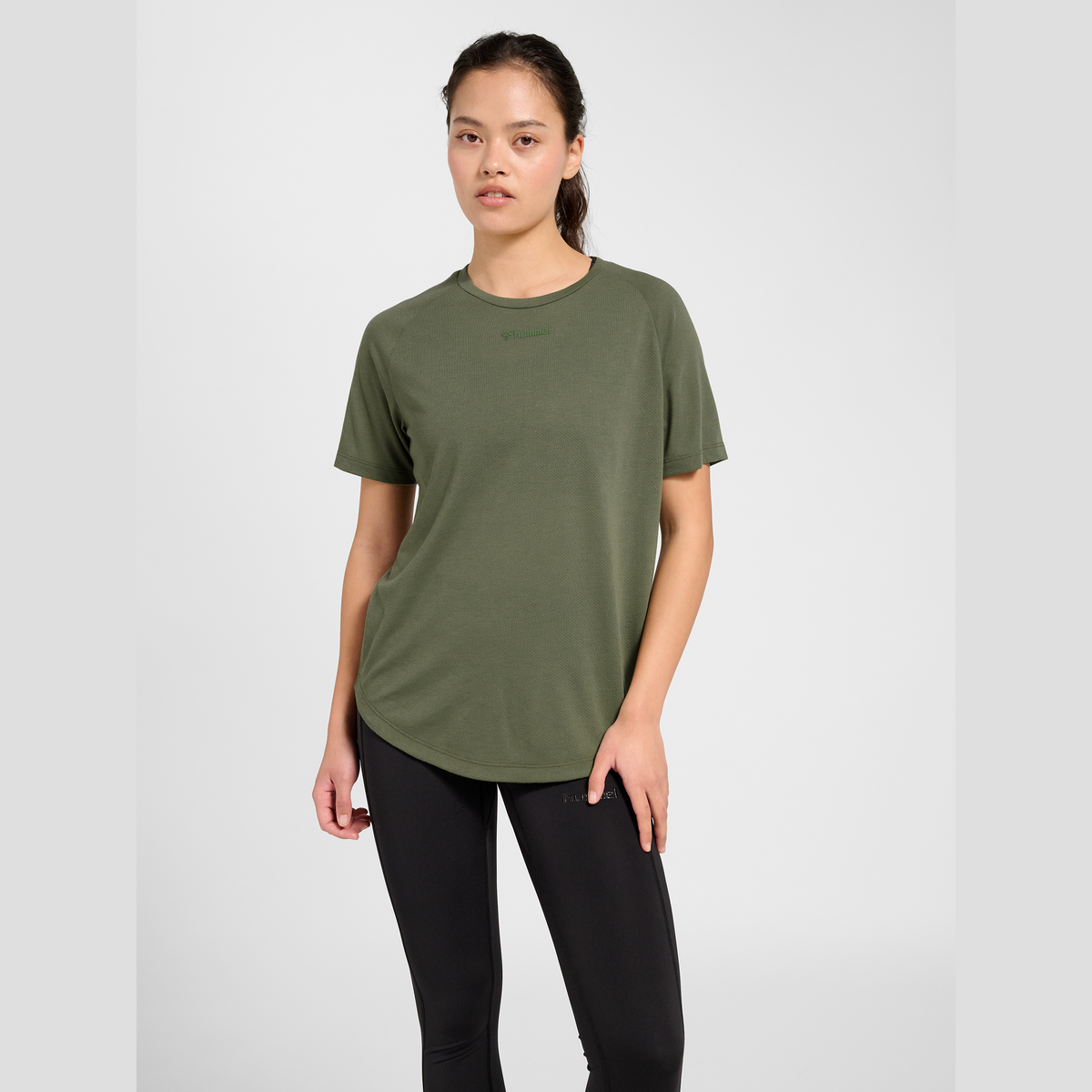 hummel Women's Mindful Training Vanja T-Shirt-5