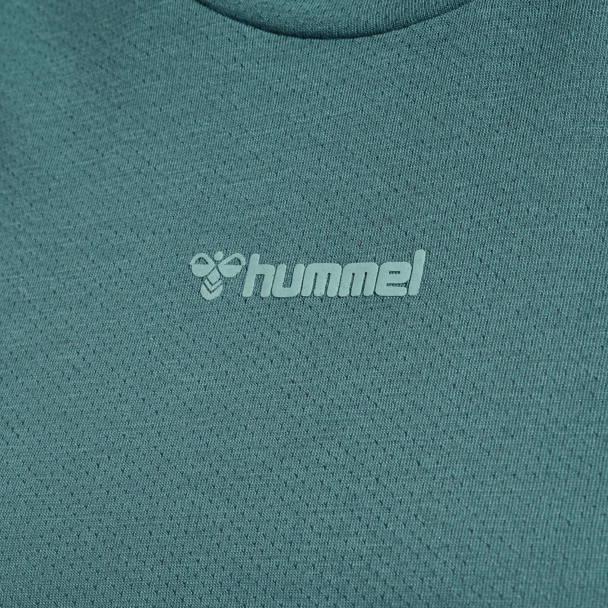 hummel Women's Mindful Training Vanja T-Shirt-3