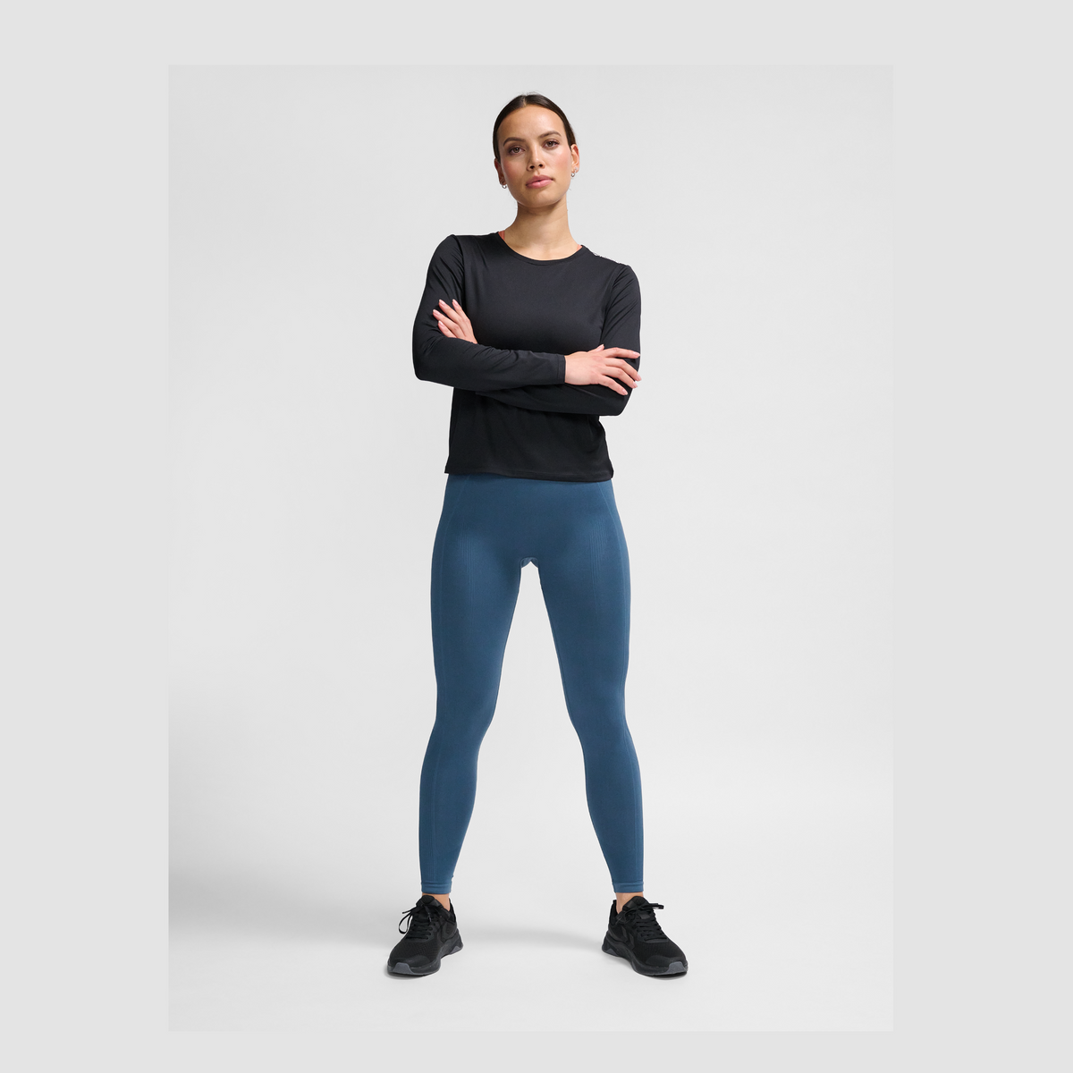 hummel Women's Mindful Training Aura Mesh Long Sleeve T-Shirt-4