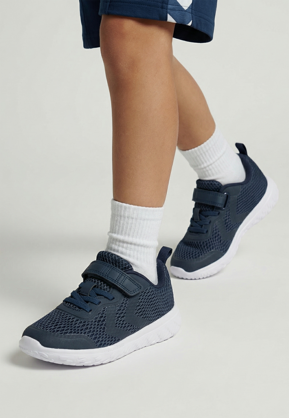 hummel Youth Actus Recycled Shoes-5