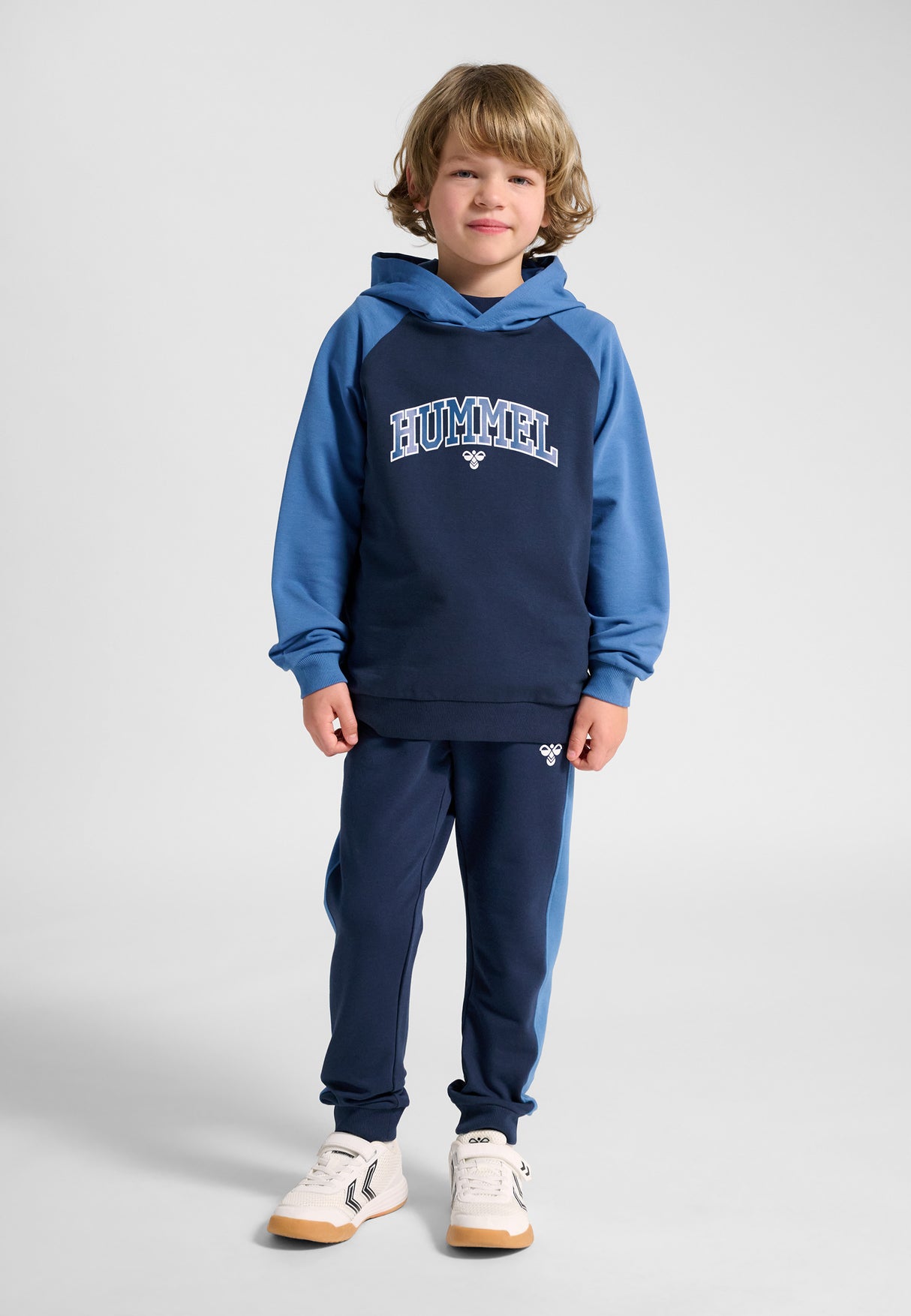 hummel Youth Essential Hoodie-6