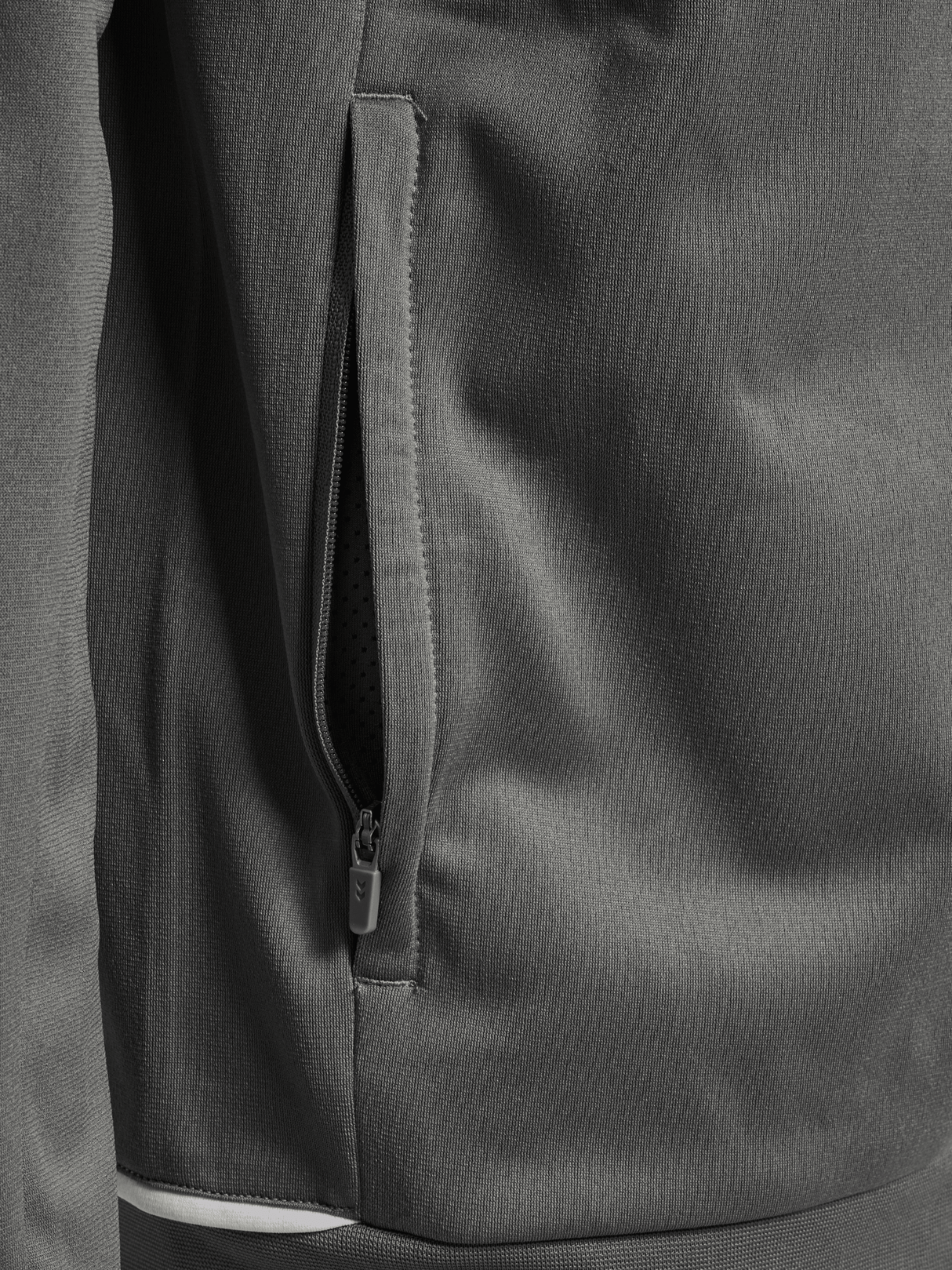 hummel Unisex Core 2.0 Track Zip Jacket-4