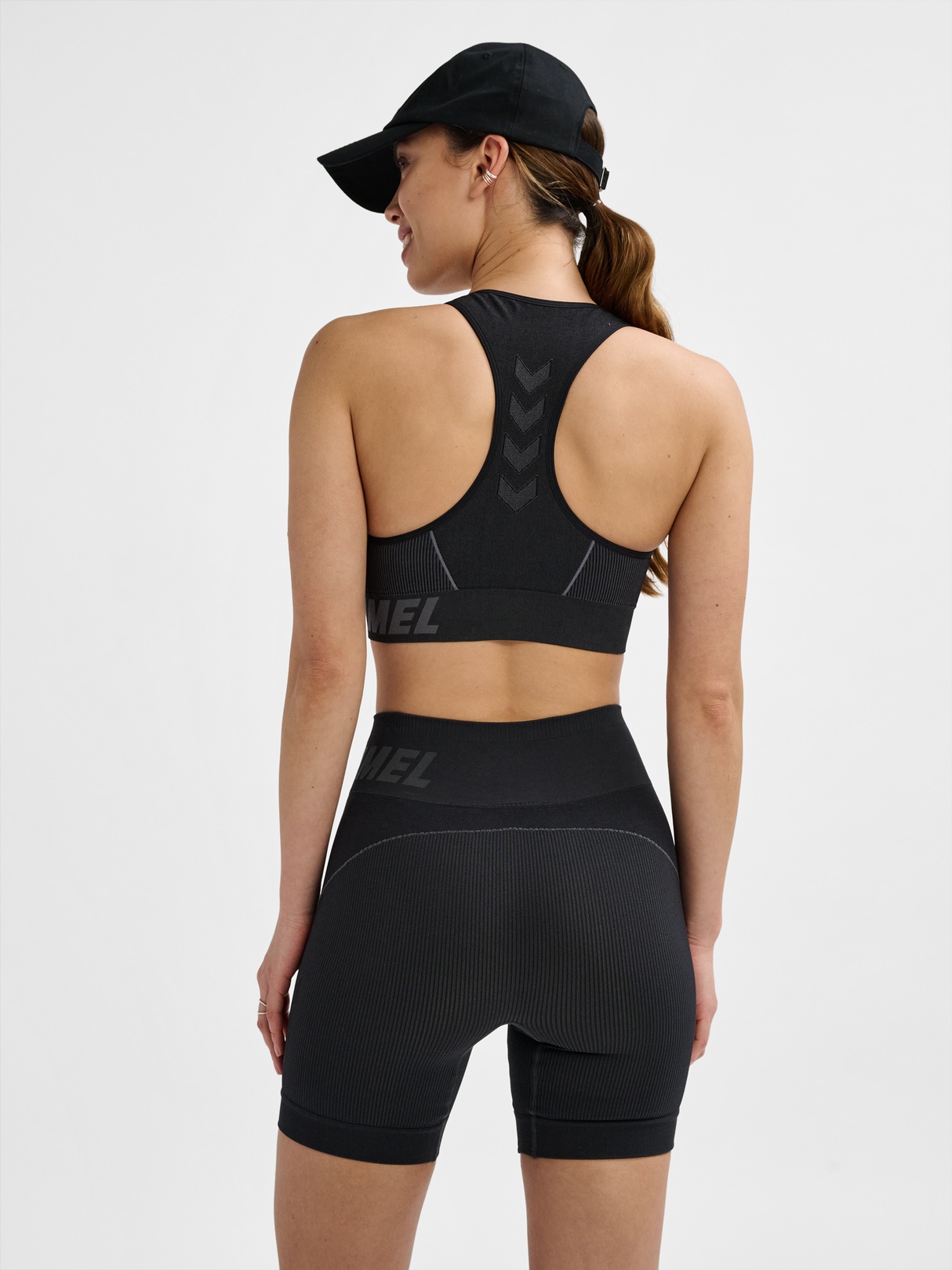 hummel Women's Training Essentials Christel Seamless Sports Top-5