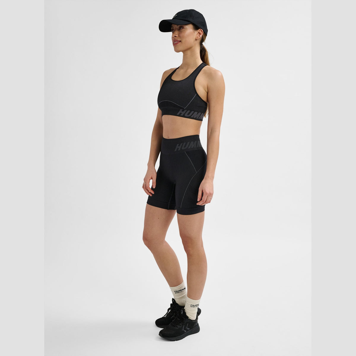 hummel Women's Training Essentials Christel Seamless Sports Top-7