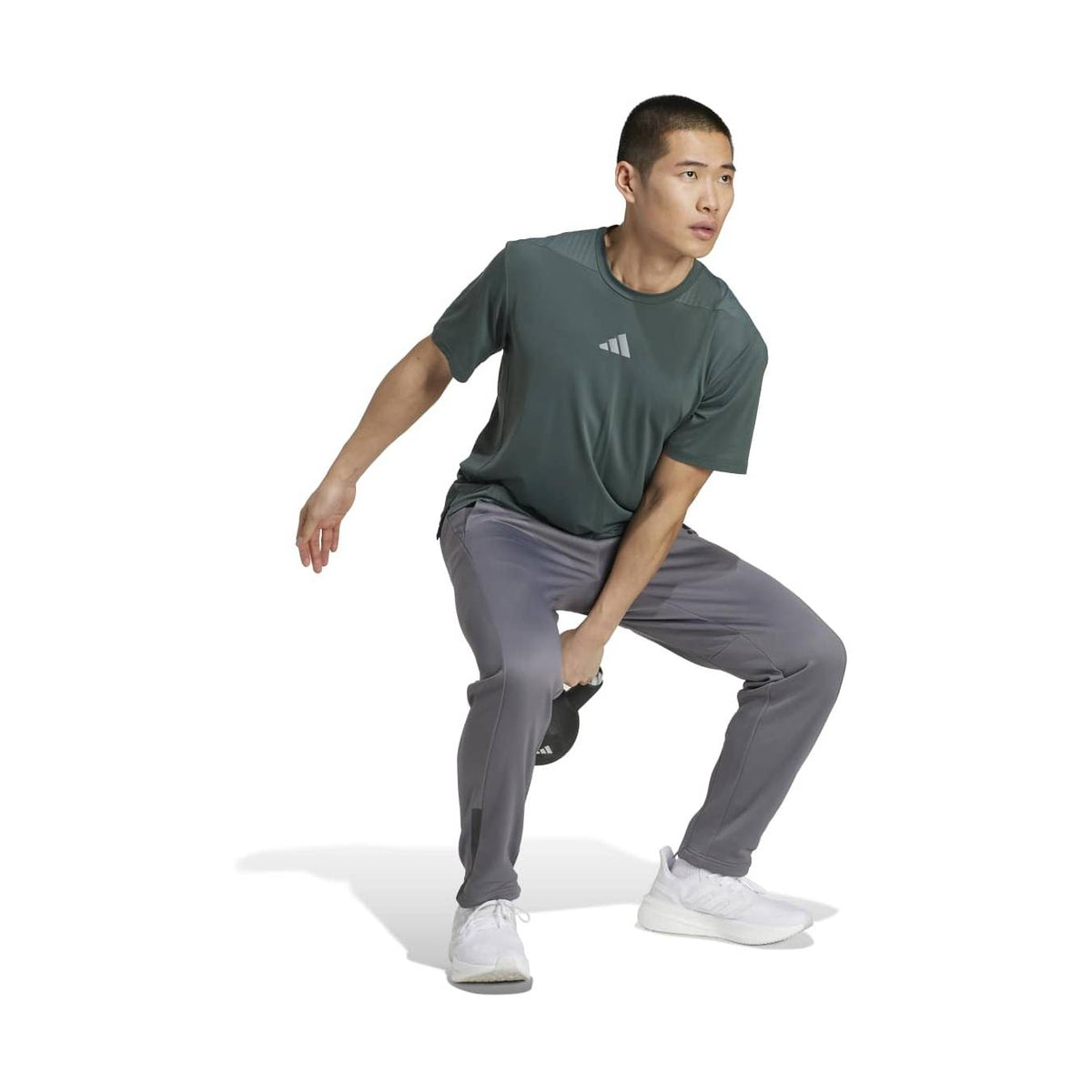 367085952.jpg