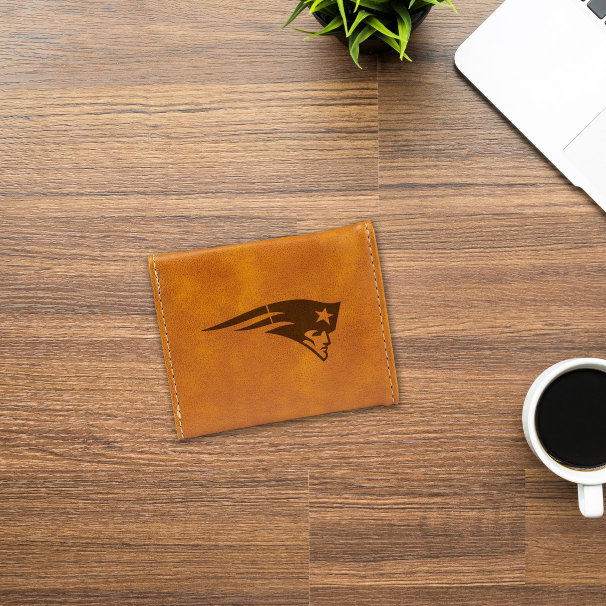 Rico Industries NFL New England Patriots Laser Engraved Faux Leather Trifold Wallet-2