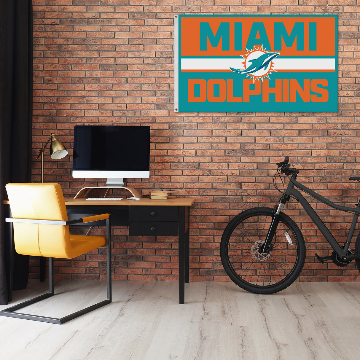 Rico Industries NFL Miami Dolphins Bold 3' x 5' Banner Flag-1