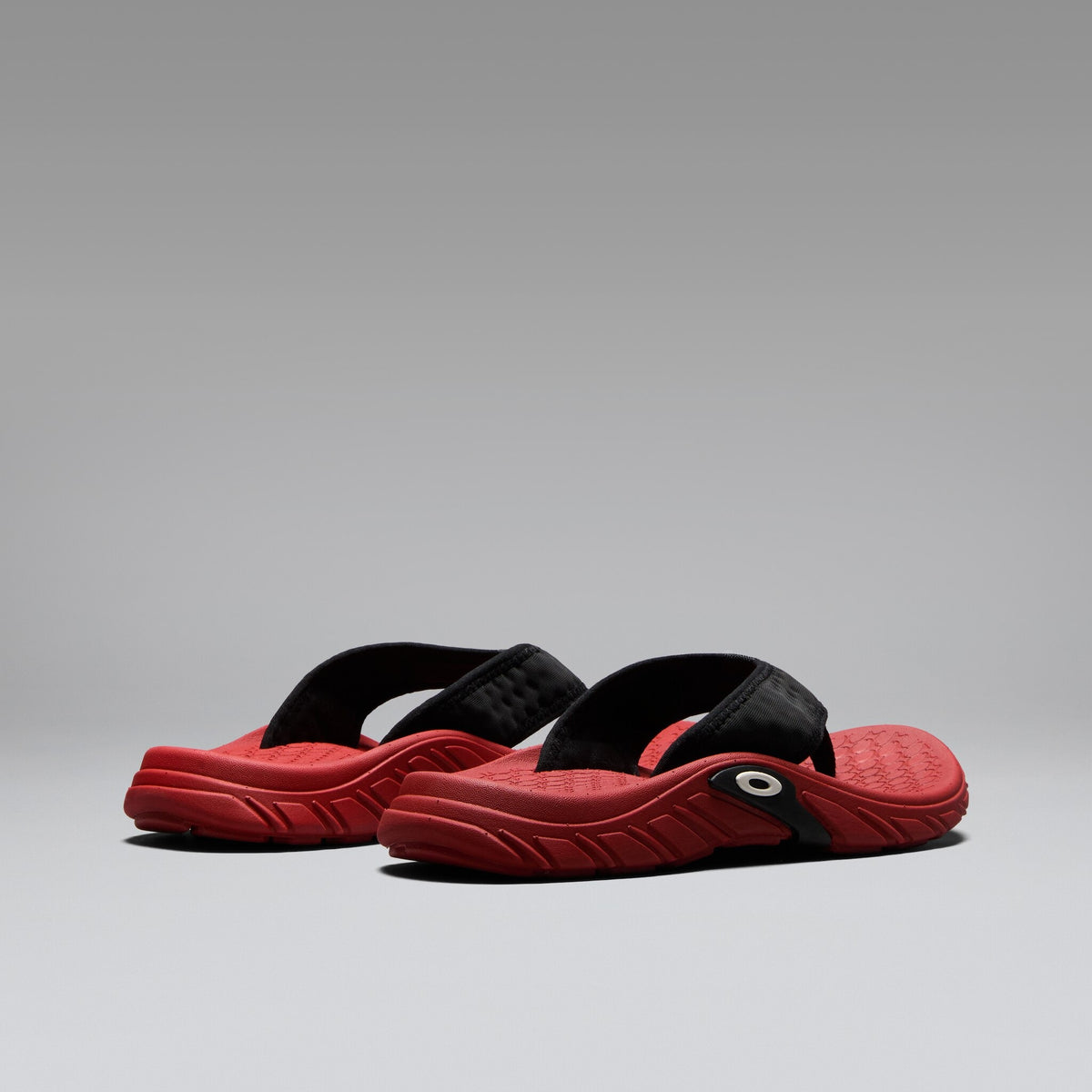 Oakley Men's Operative Flip Flop Sandals-5