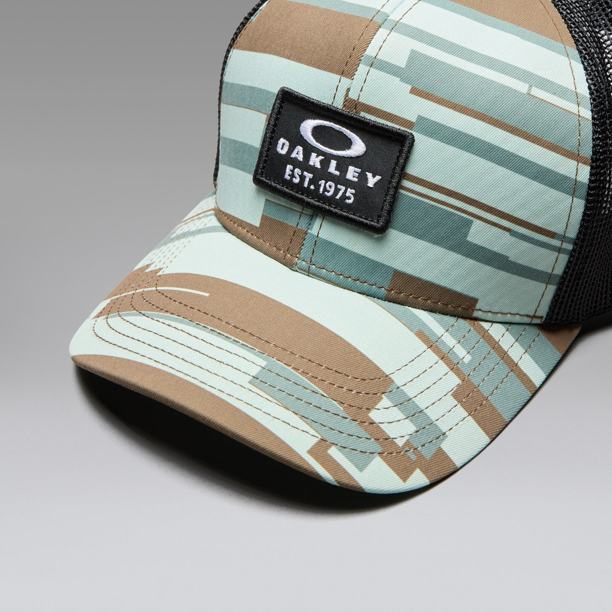 Oakley Patch Trucker Hat-2