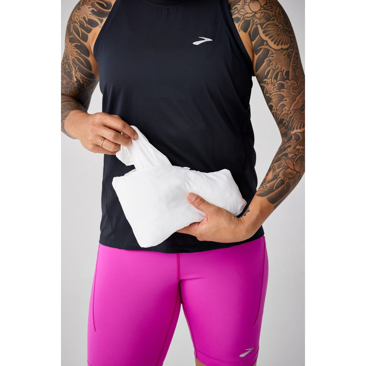 Brooks Women's Canopy Packable Jacket-5
