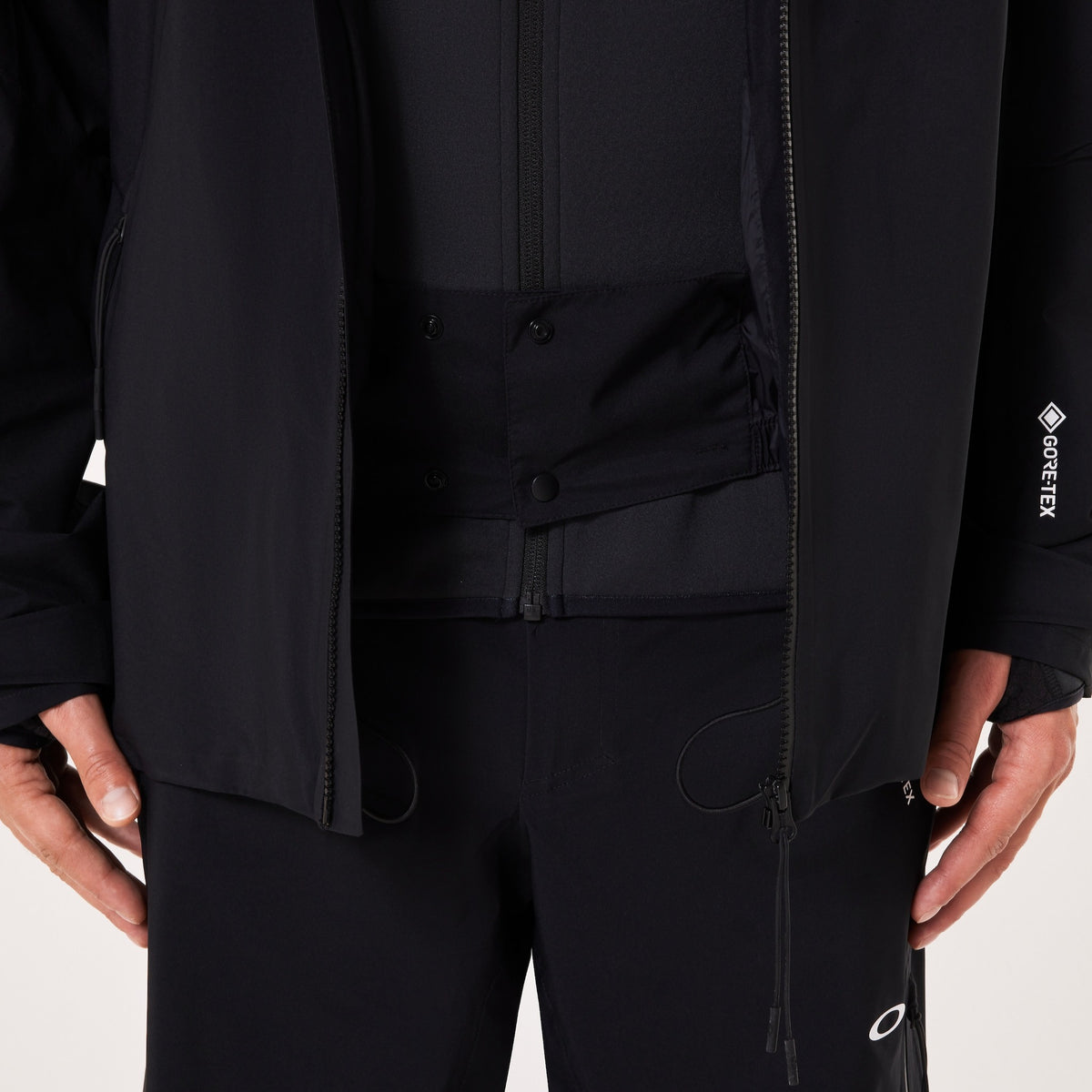 Oakley Men's Unbound Gore-Tex Shell Jacket 2-9