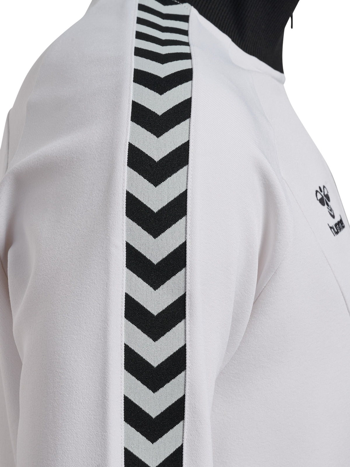 hummel Unisex Root Track Zip Jacket-4