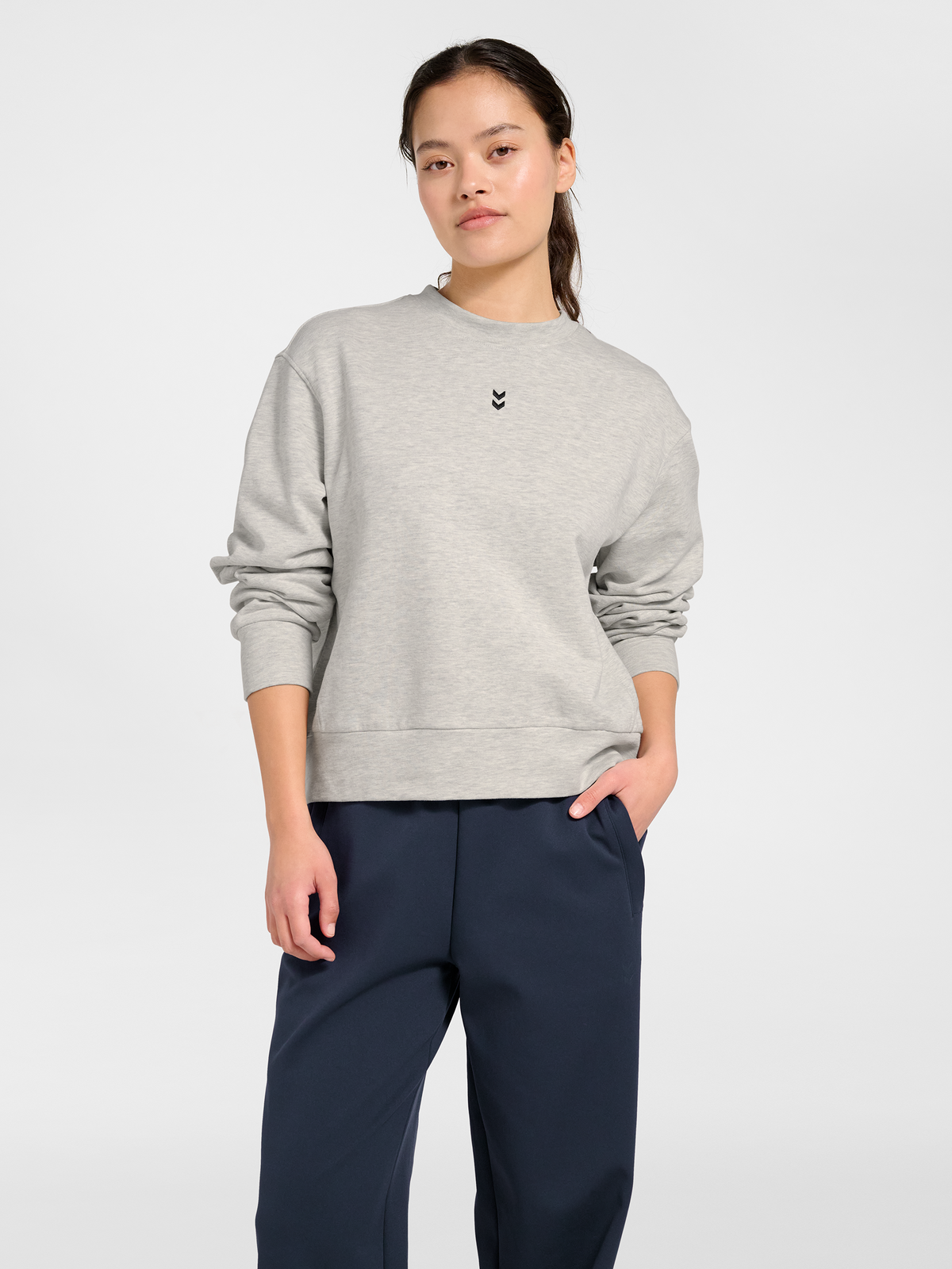 hummel Women's Foundation Sweatshirt-6