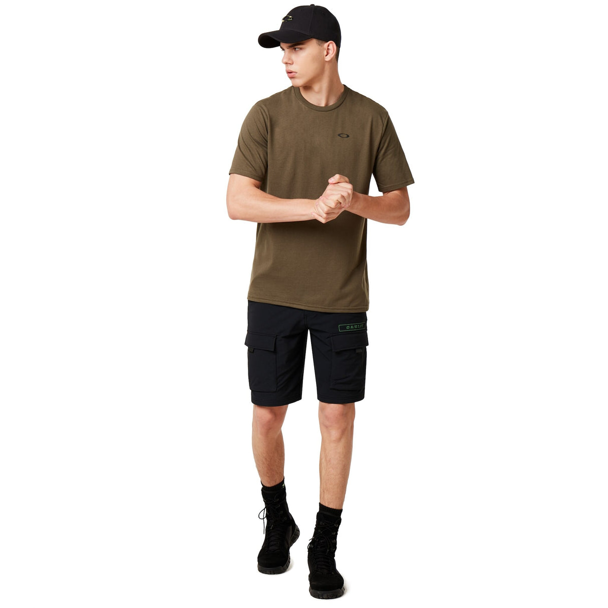 6348506f2c25a7f6ab8ee3d6b57aeb6a.jpg
