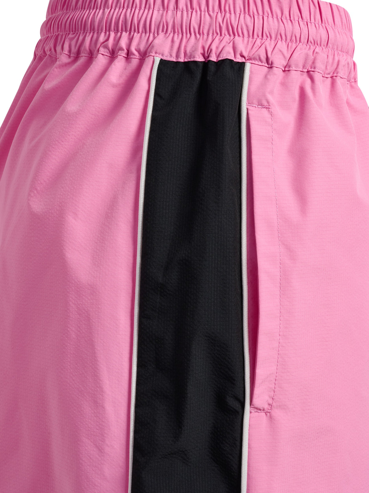 hummel Unisex I-D Ripstop Track Shorts-4