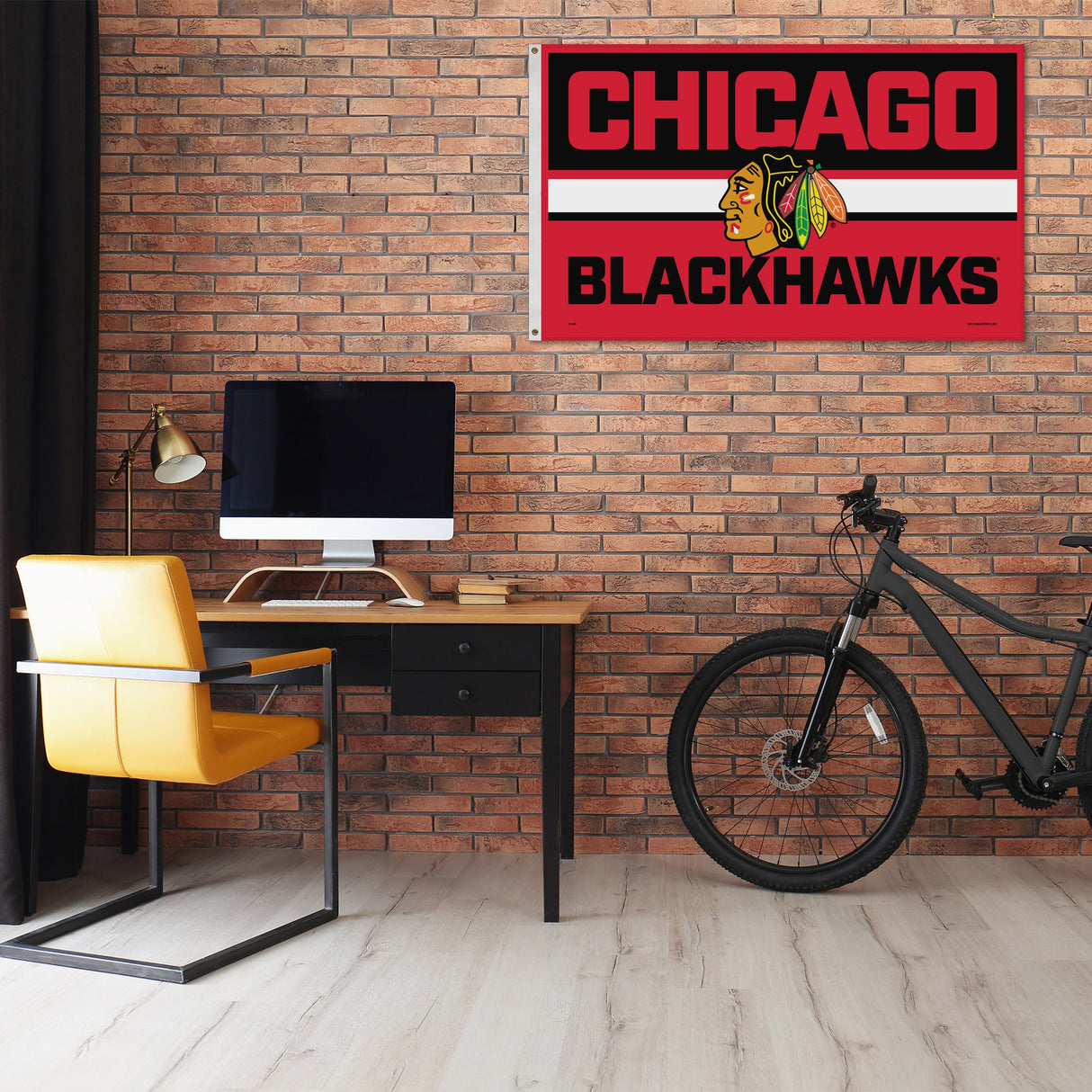 Rico Industries NHL Chicago Blackhawks Bold 3' x 5' Banner Flag-1