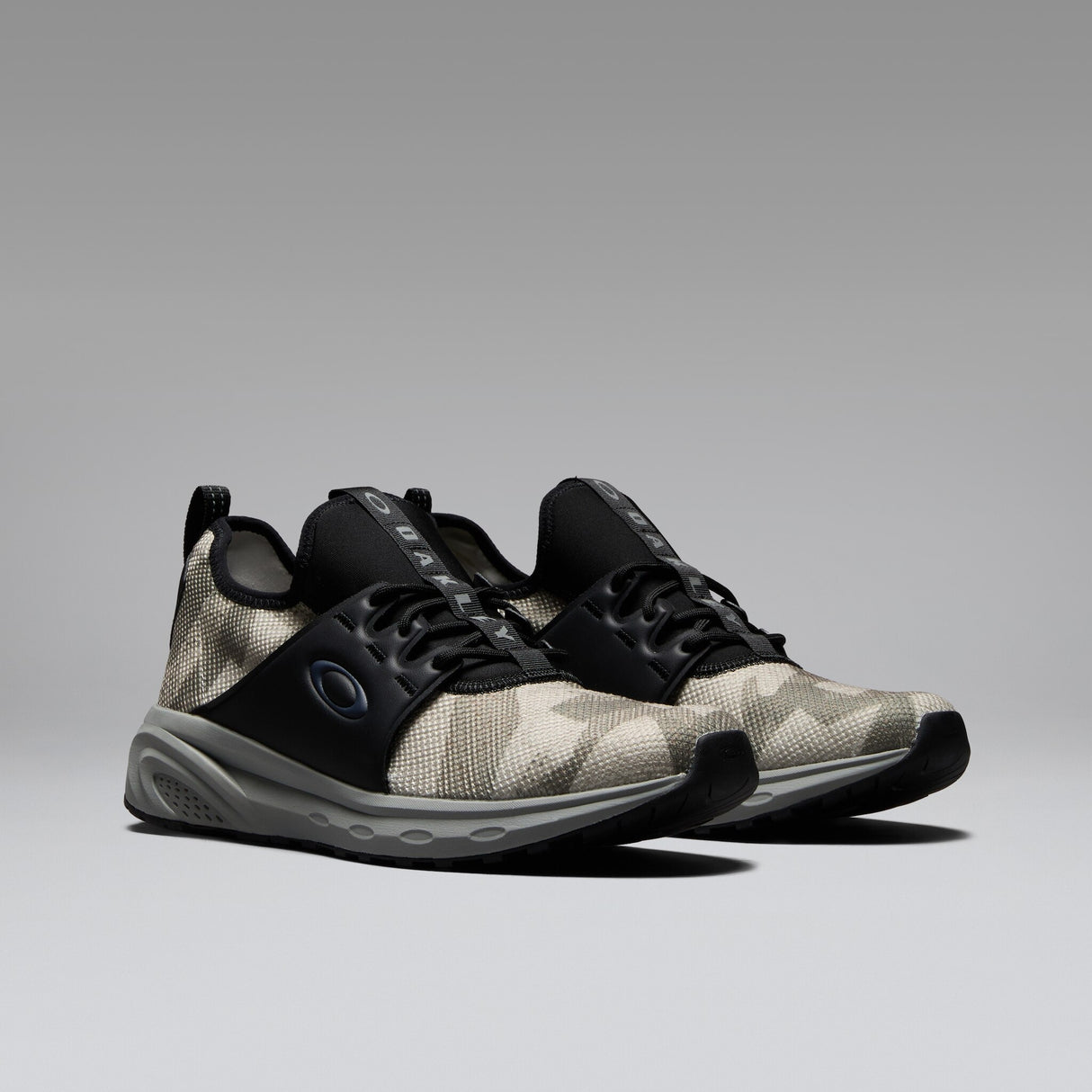 Oakley Men's Dry OS Sneakers-7