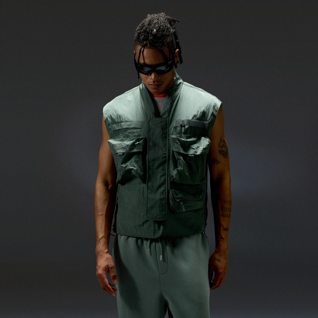 Oakley Men's Reserve Momento Vest-2