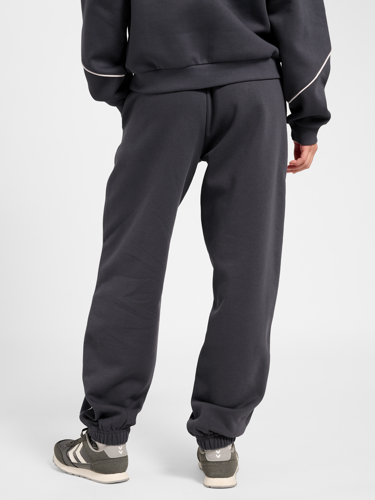 hummel Women's Keeper Piping Sweatpant-4