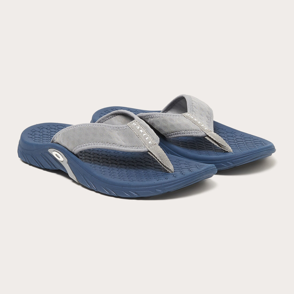 Oakley Men's Operative Flip Flop Sandals-6