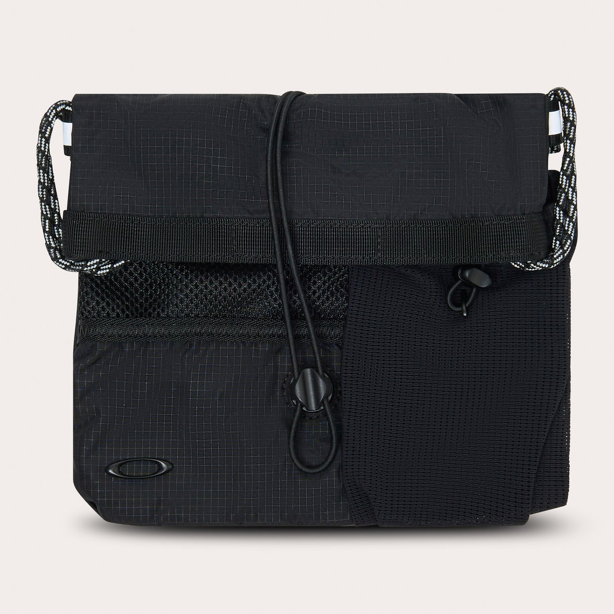Oakley Reserve Pouch Bag-1