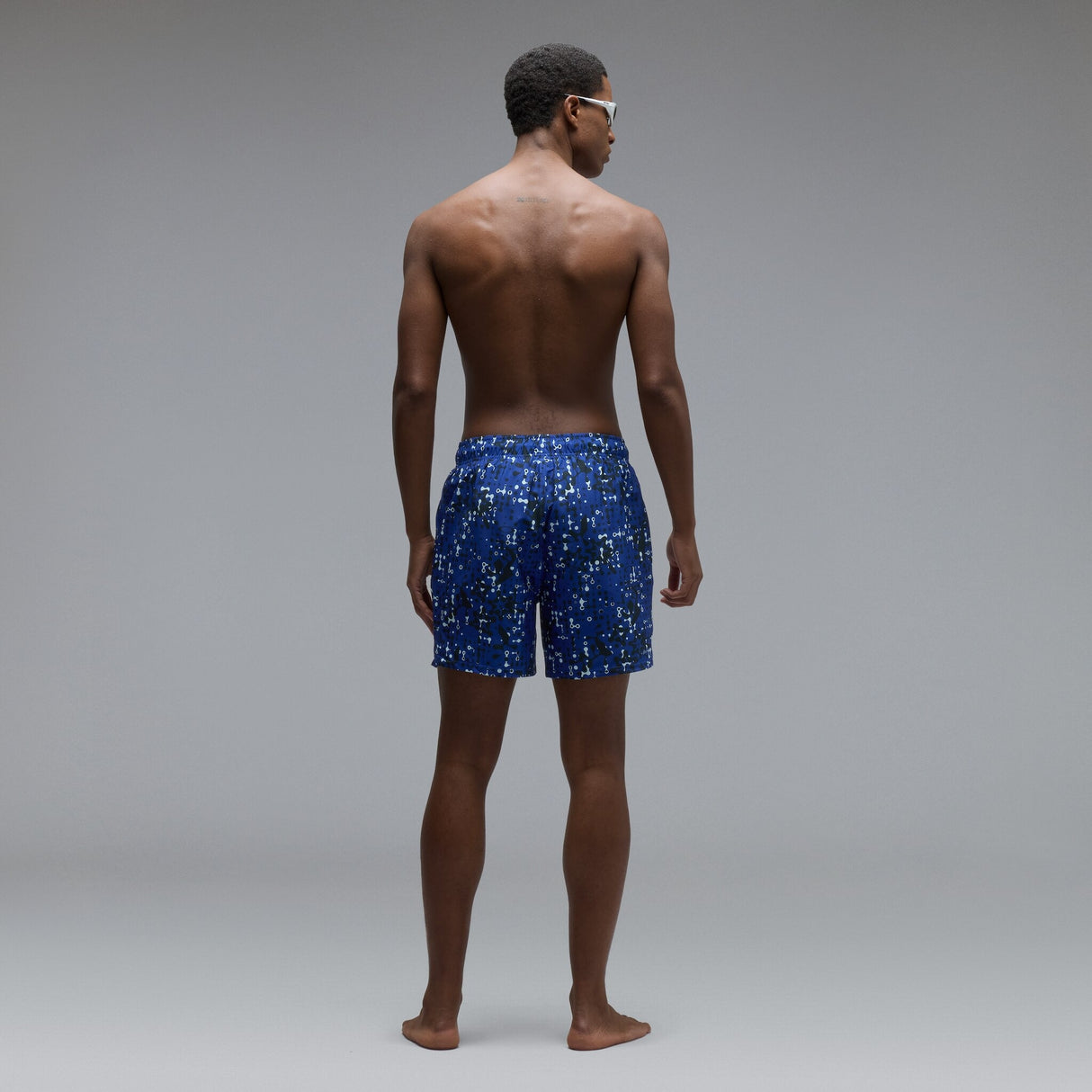 Oakley Men's All Hibiscus 17'' Beach Shorts-3