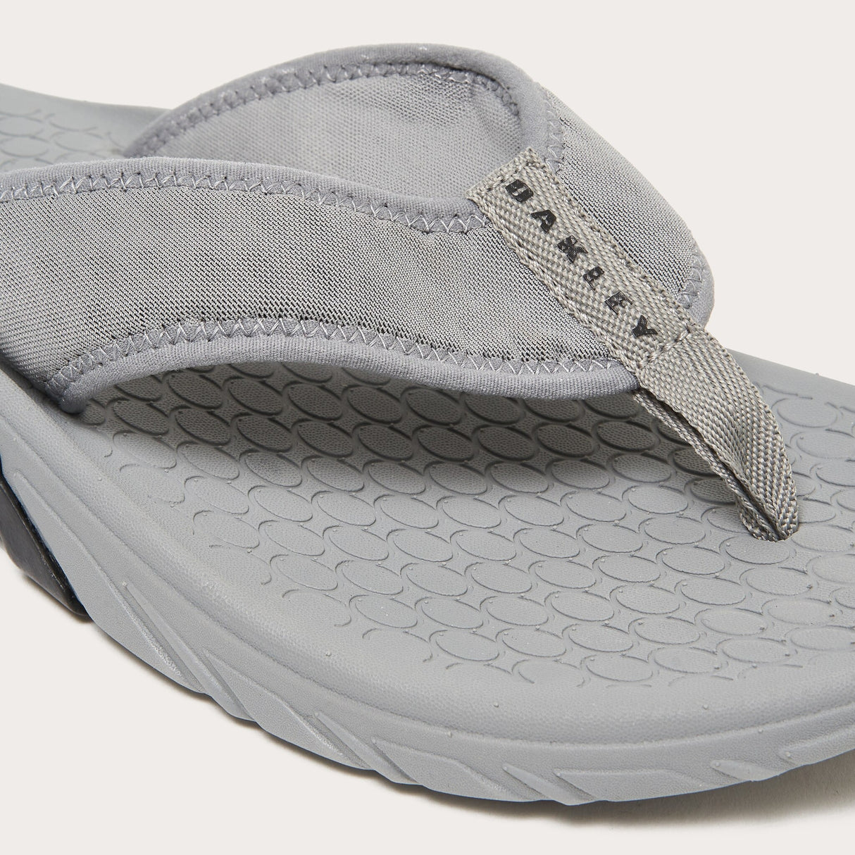 Oakley Men's Operative Flip Flop Sandals-3