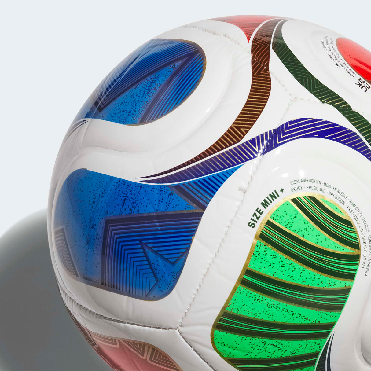 adidas FIFA World Cup 26™ Trionda Mini+ Soccer Ball -3