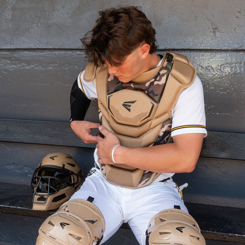 Easton Youth Mav X Baseball Catchers Kit-9
