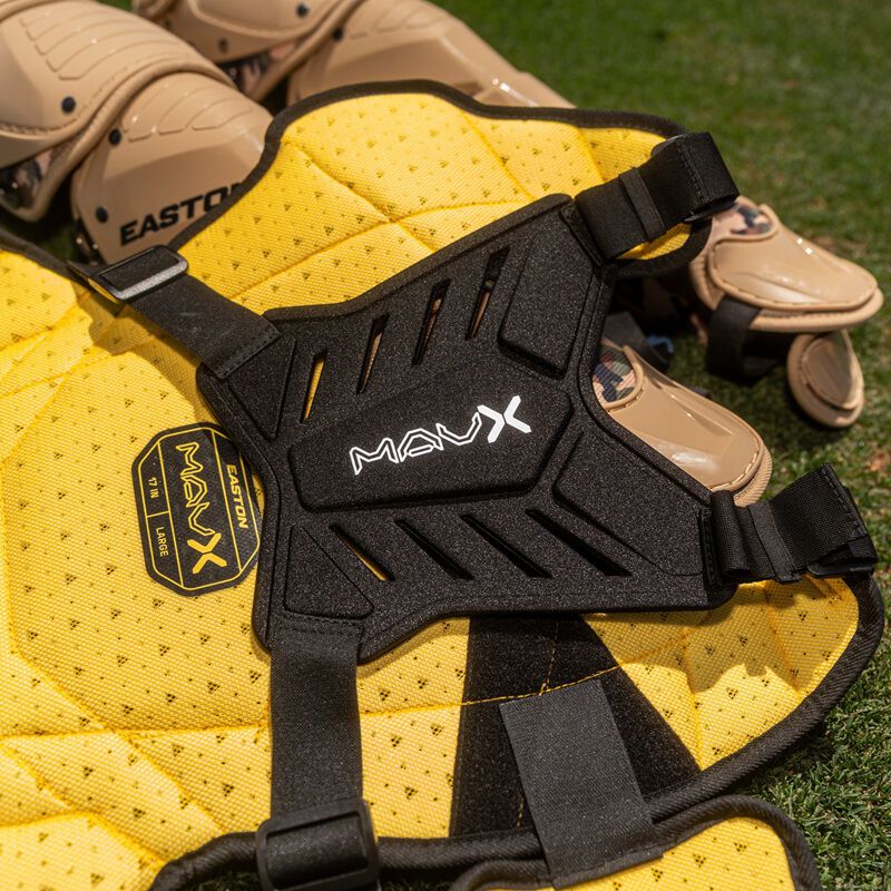 Easton Youth Mav X Baseball Catchers Kit-11