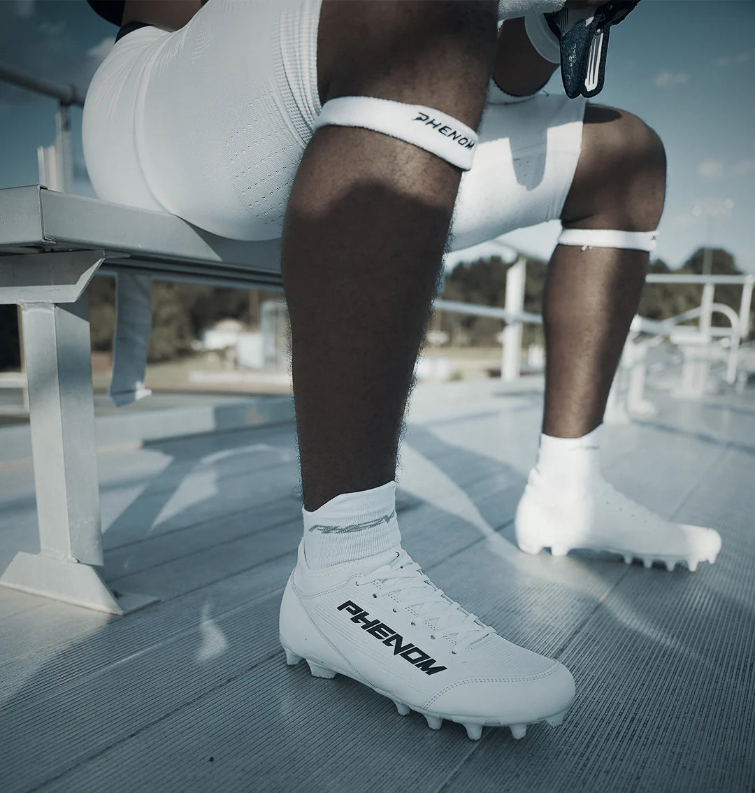 Phenom Elite Youth Velocity 3.0 Football Cleats-2
