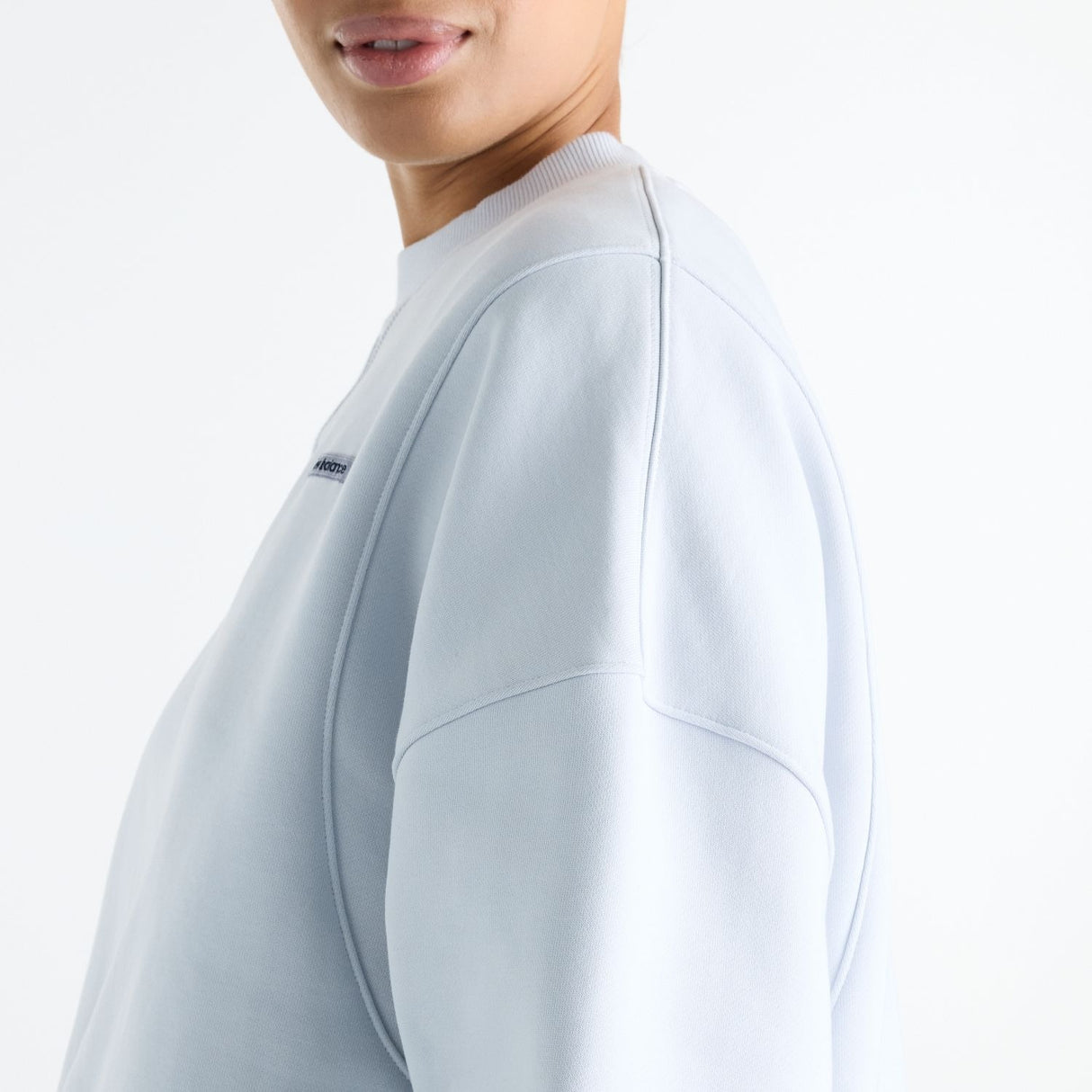 New Balance Women's Sydney McLaughlin-Levrone Athletics Crafted Crew-4