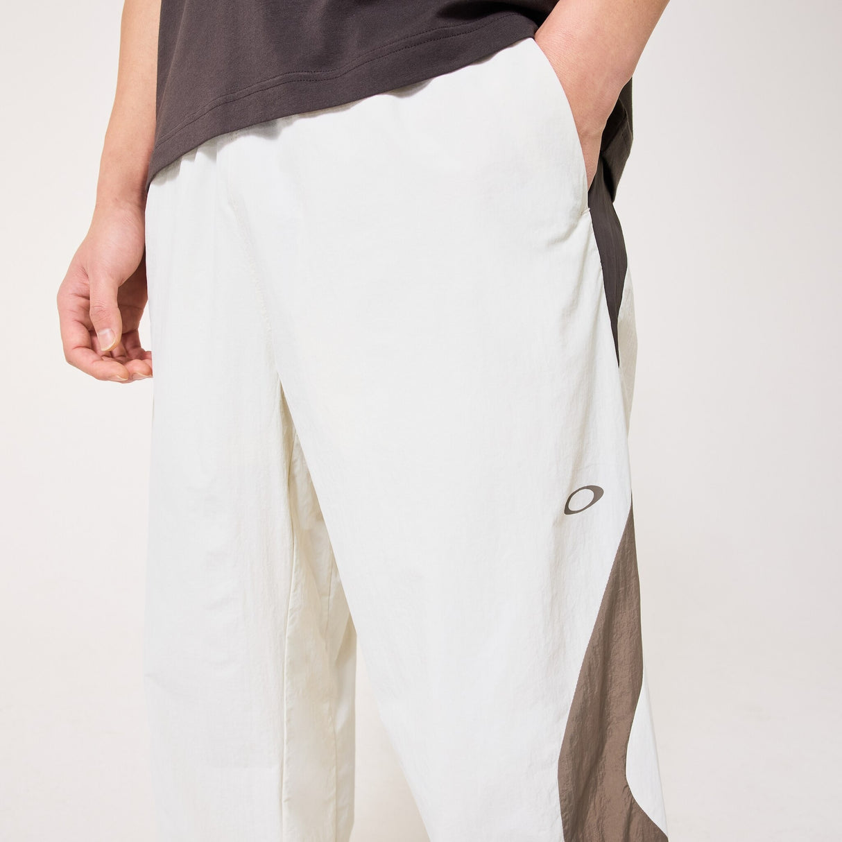 Oakley Men's New Retro Wind Pants 3.0-5