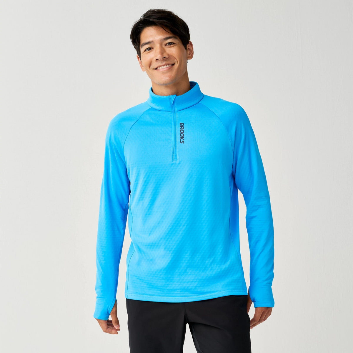 Brooks Men's Momentum Thermal 1/2 Zip Top