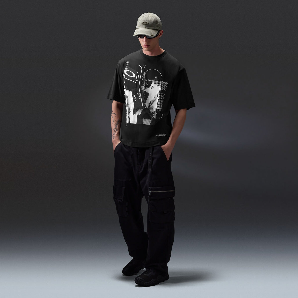 Oakley Men's Echo MOD One Icon Tee-2