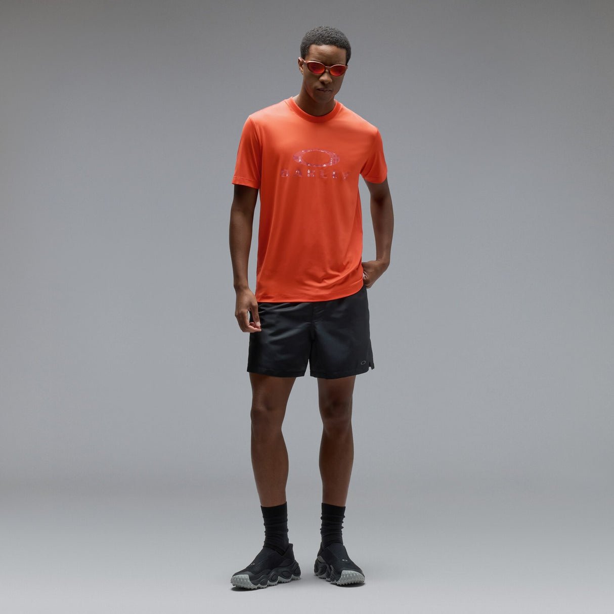 Oakley Men's Logo Sun Tee-2