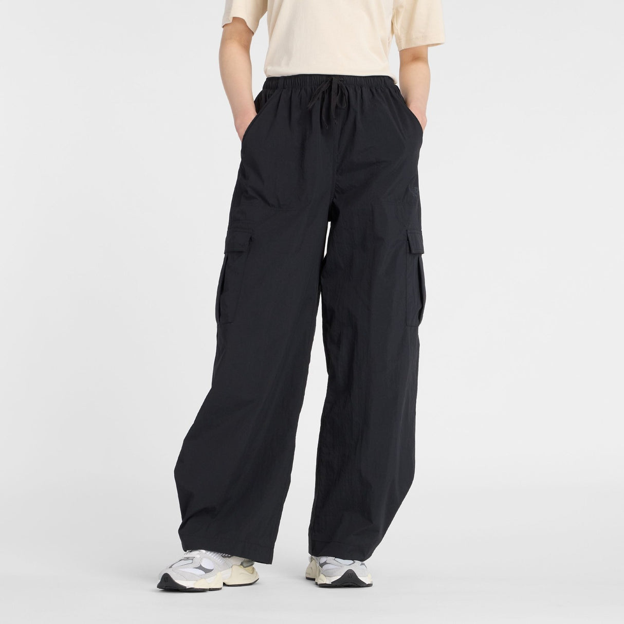 New Balance Women's Woven Cargo Pant Womens Apparel Pants & Sweatpants