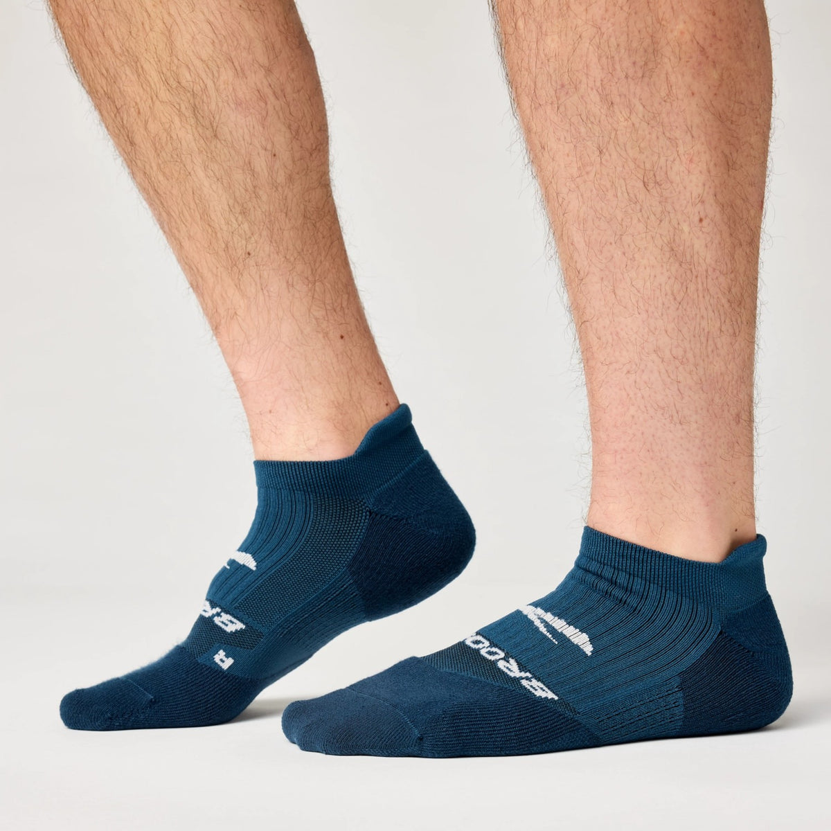 Brooks Ghost No Show Socks-1