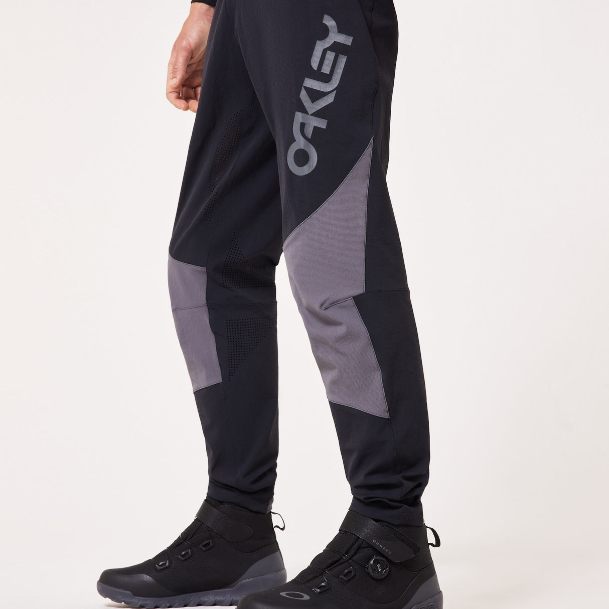 Oakley Men's Maven Scrub Pants-5