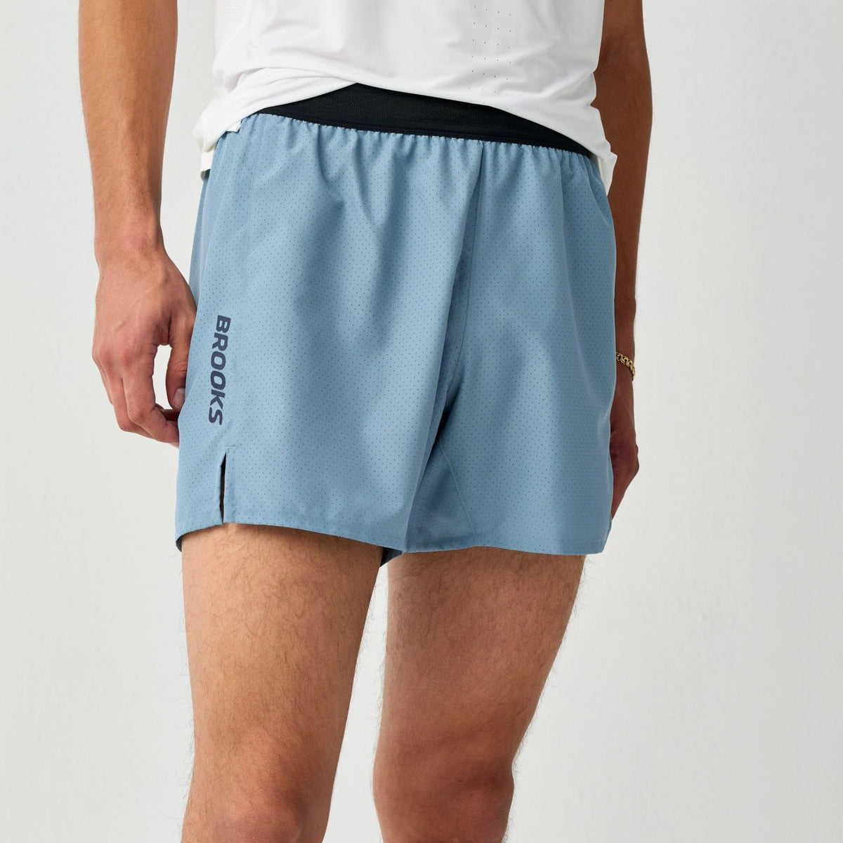 Brooks Men's Dash Cooling Shorts-1