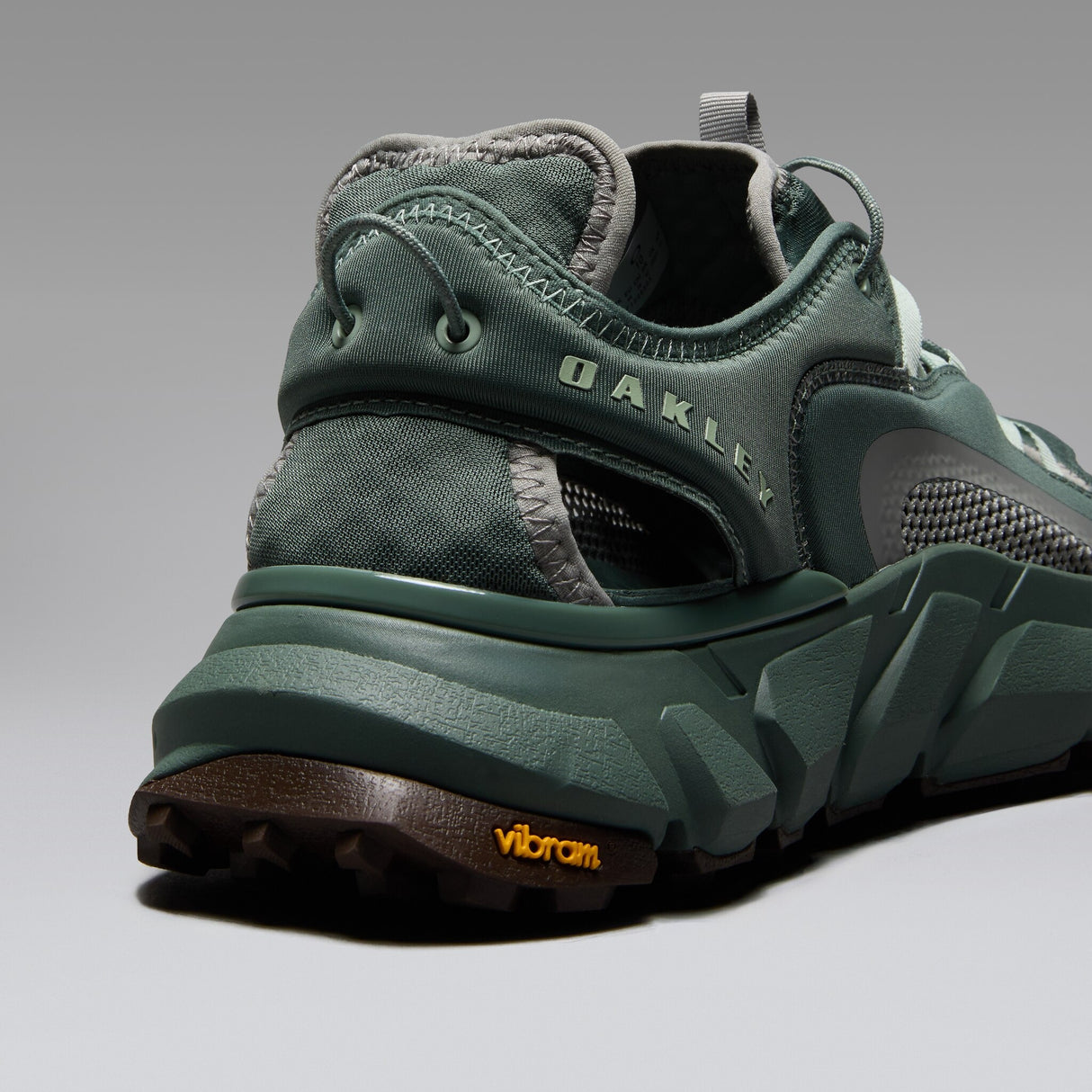Oakley Men's Aquaterra Hybrid Sandals-2