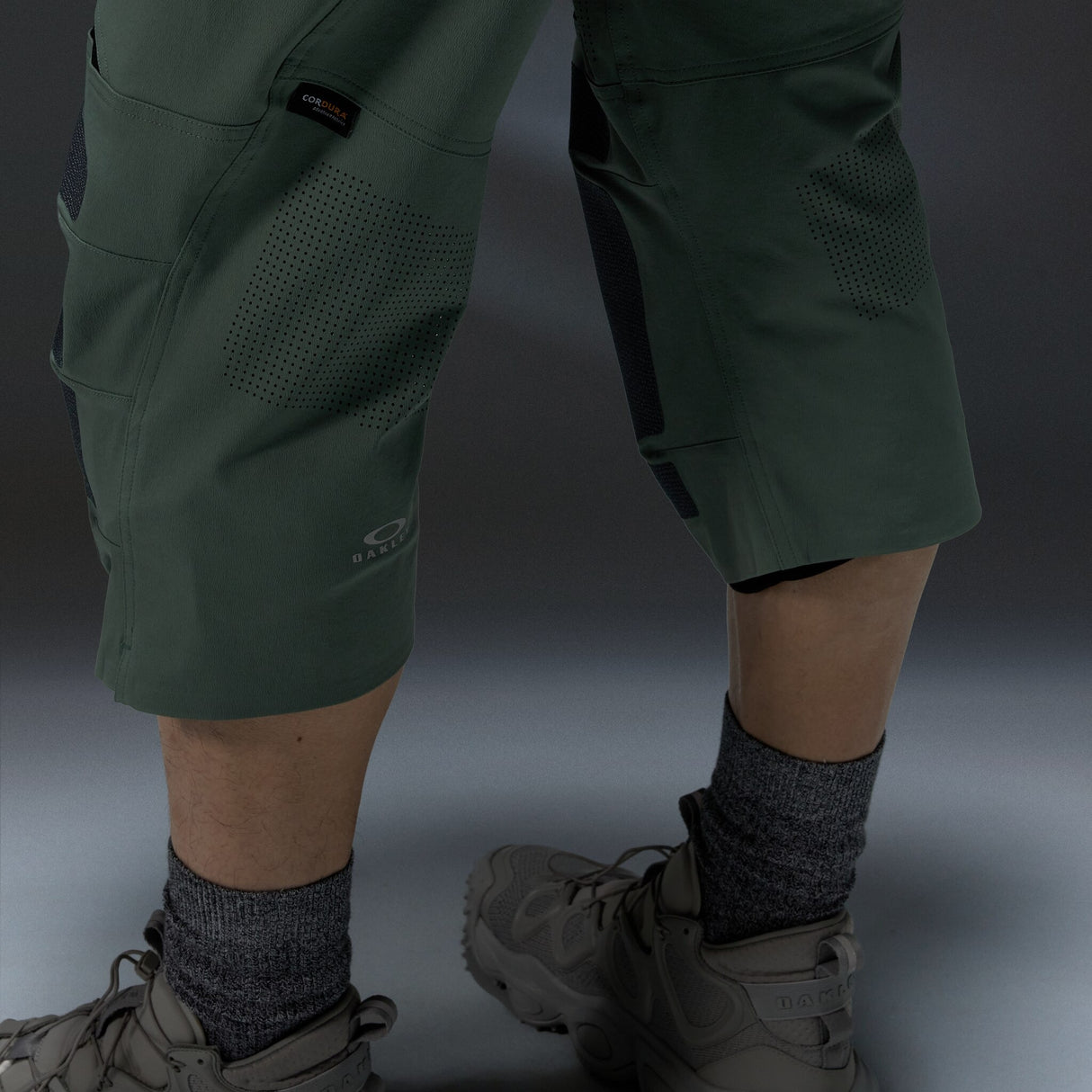 Oakley Men's Latitude Veil 3/4 Shorts-7