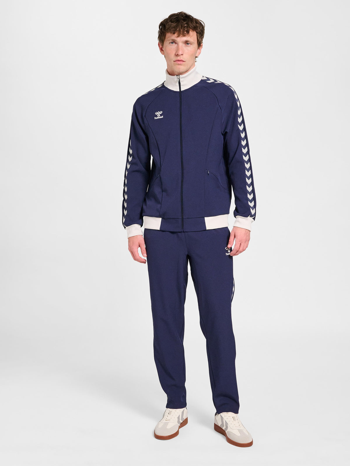 hummel Unisex Root Track Zip Jacket-7