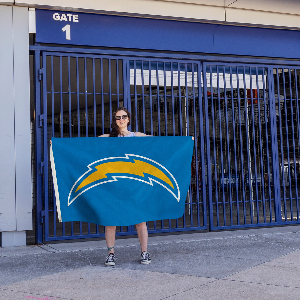 Rico Industries NFL Los Angeles Chargers Standard 3' x 5' Banner Flag-4