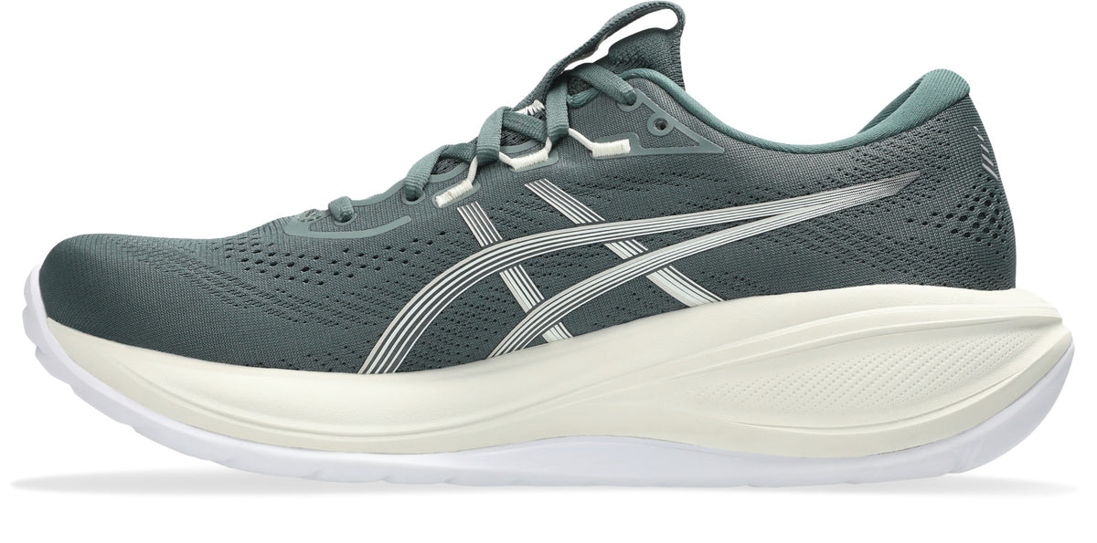 Asics Men's GEL-Cumulus 28 Running Shoes-2