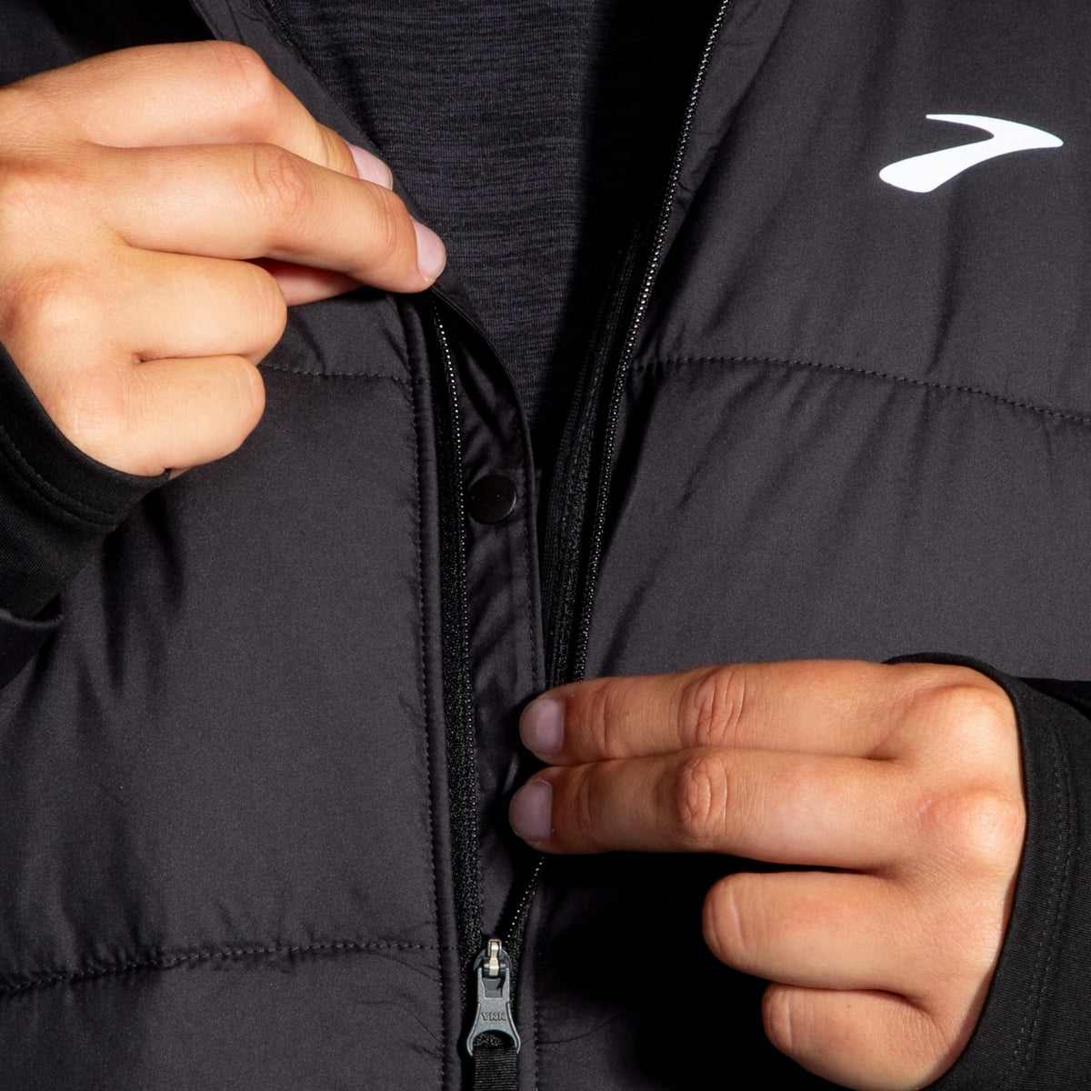 Brooks Women's Shield Hybrid Jacket 3.0-8